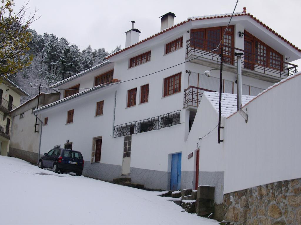 Апартаменти Casa Na Montanha Da Neve Сейя Екстер'єр фото